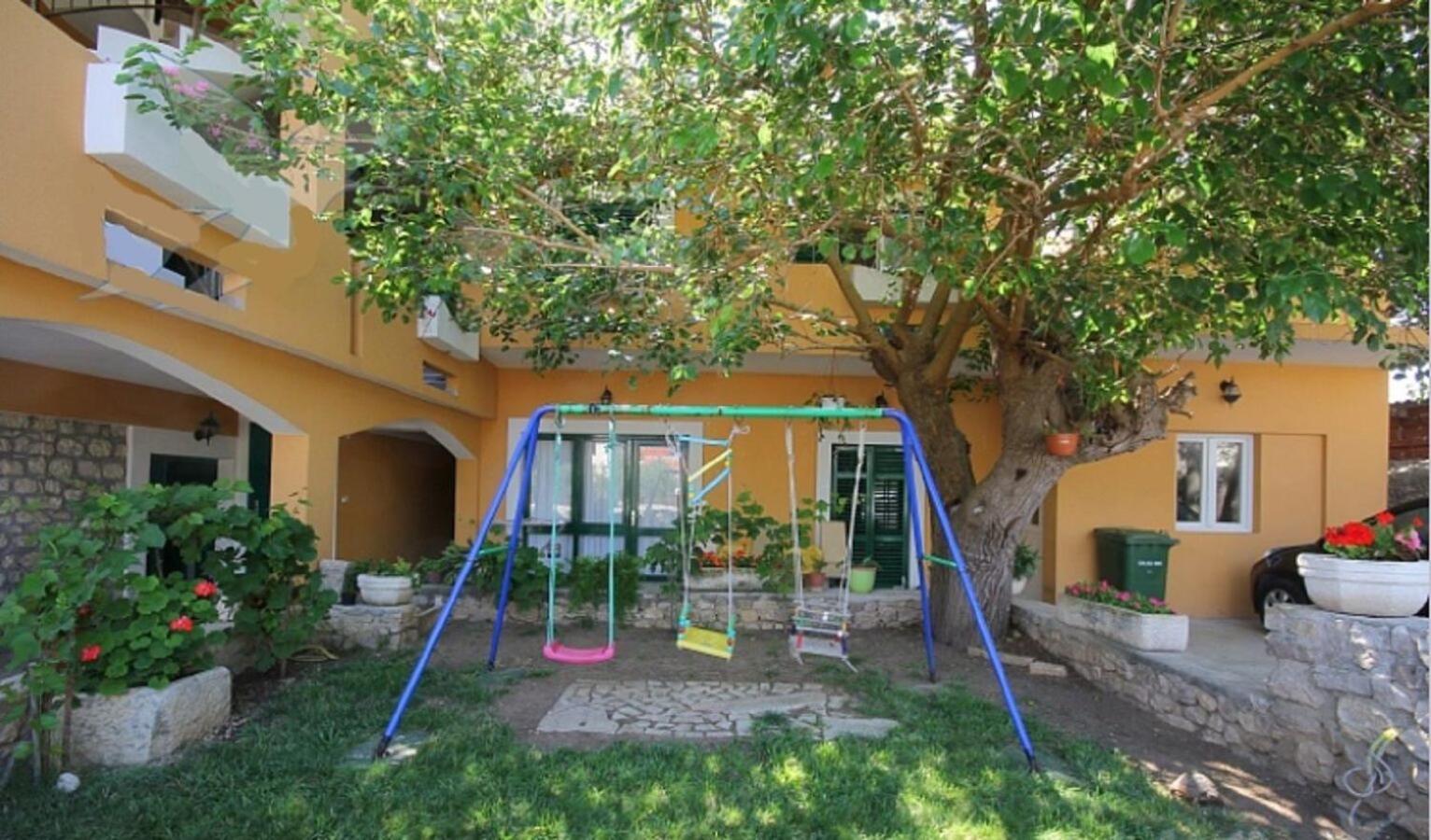 Stosa Apartma *